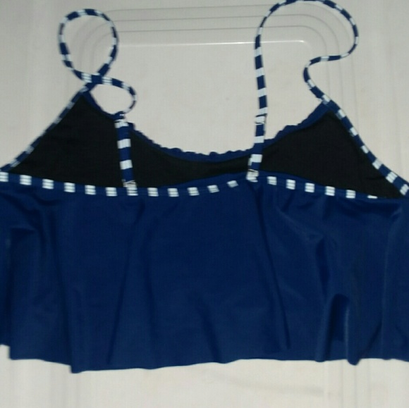 NWOT swim top - Picture 2 of 3